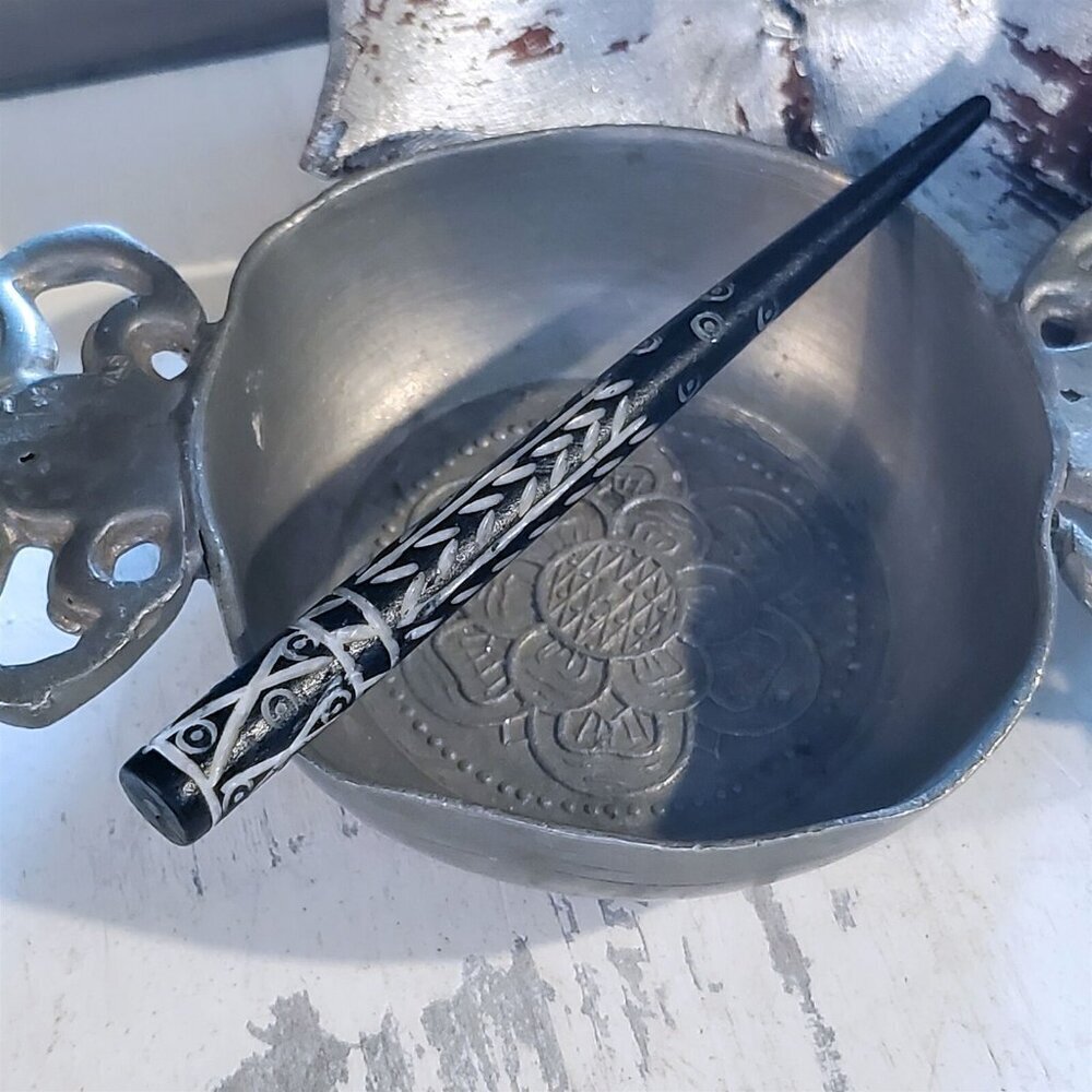 Tribal Hand Carved India Black White Buffalo Bone 4.5" Long Hair Stick